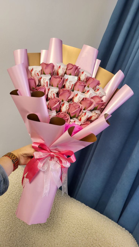 Istenilen formada sokolad buketler sifarisle