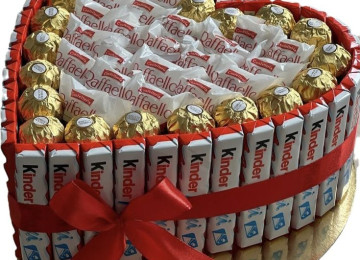 Kinder buketleri sifarişlə istənilən dizaynda