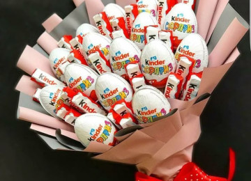 Kinder hədiyyə buketleri sifarişlə istənilən dizaynda