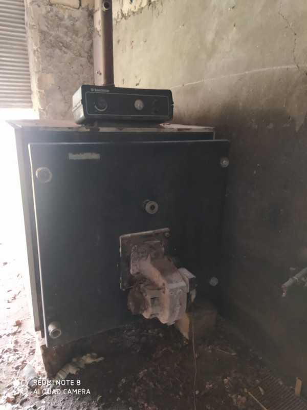 Demir Döküm firmasının güclü avadanlığıdır,2 ci əldir,az