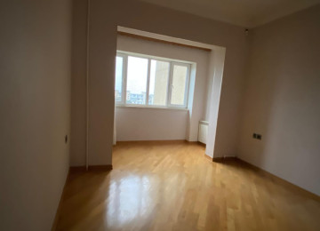 Xətai rayonu General Şıxlinski küçəsi 35-ci Polis