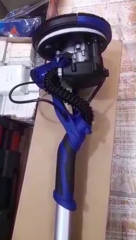 Gördüyünüz model viktor firmasının divar şilifovkasıdır.