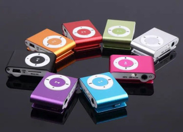 Bu məhsul MP3 mahnıları yükləyərək TF kart ilə flash disk