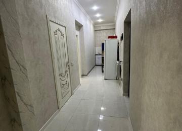 Xırdalanda Xırdalan dayresine 500metr mesfede yeni remontlu