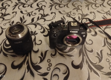Canon RP fotoaparati satılır ancaq ad günlərində istifadə