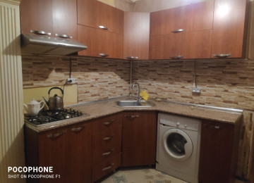 Xətai rayonu General Şıxlinski küçəsi, Poçtun yanında ABAD