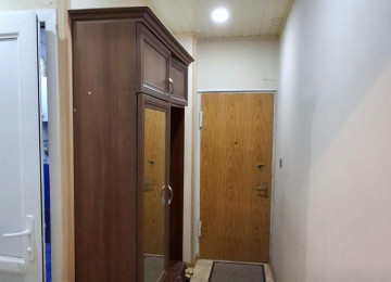 Xətai rayonu Neapol dairəsi Əhmədli metrosu yaxınlığında 9