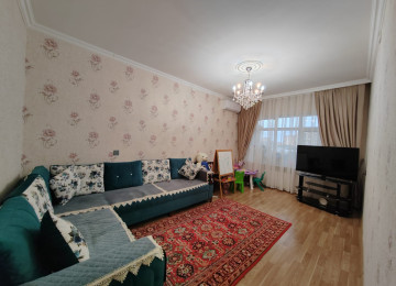 Əhmədli metrosuna 7-8 dəqiqəlik məsafədə, Məzahir Rüstəmov