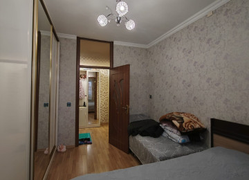 Əhmədli metrosuna 7-8 dəqiqəlik məsafədə, Məzahir Rüstəmov