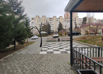 Əhmədli metrosuna 7-8 dəqiqəlik məsafədə, Məzahir Rüstəmov