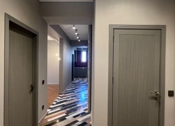 Təbriz küçəsi, Bakı Kongres Mərkəzin yanında. Diqqətinizə