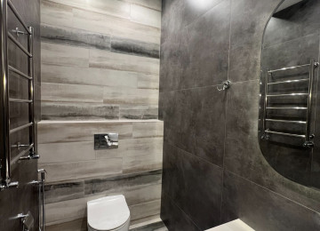 Təbriz küçəsi, Bakı Kongres Mərkəzin yanında. Diqqətinizə