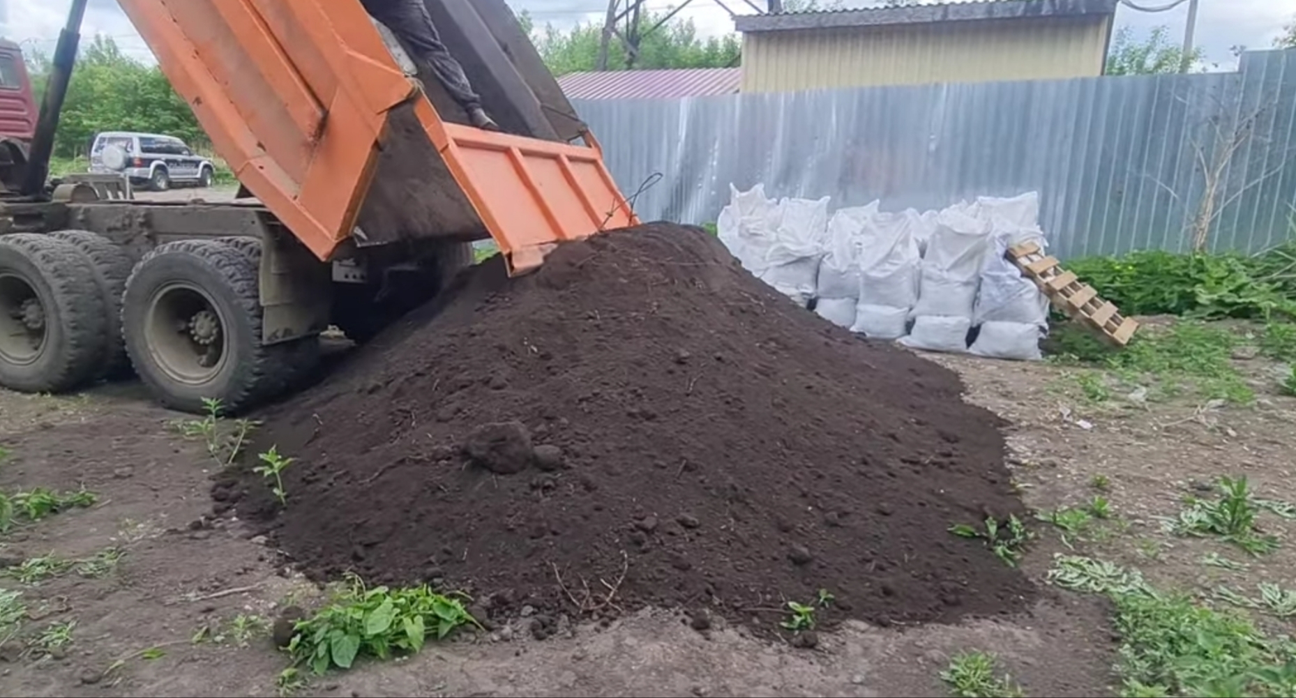 Qara meşə torpağı,kübrə əvəzi Yanmış peyin Şamaxı ,