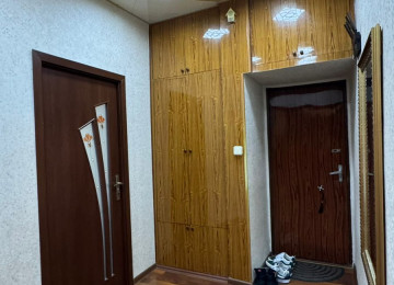 Nizami rayonu Qara Qarayev metrosuna 10 dəqiqəlik məsafədə