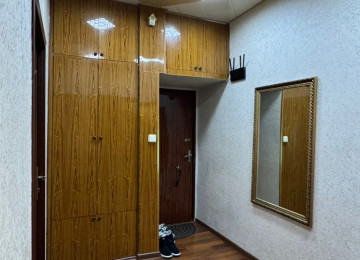 Nizami rayonu Qara Qarayev metrosuna 10 dəqiqəlik məsafədə