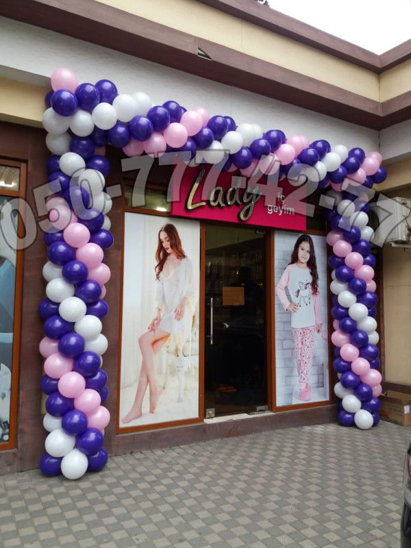 Girish qapi shar. Giris sar. Giris qapi sar. mağaza şar.