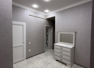 Nizami rayonu Neftcilər metrosundan 5 dəqiqəlik məsafədə,