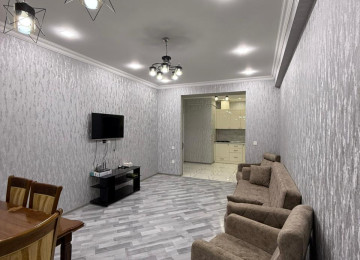 Nizami rayonu Neftcilər metrosundan 5 dəqiqəlik məsafədə,