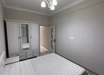 Nizami rayonu Neftcilər metrosundan 5 dəqiqəlik məsafədə,