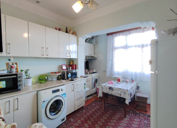 Xətai rayonu Köhnə Günəşli qəsəbəsi Səməd bəy Mehmandarov