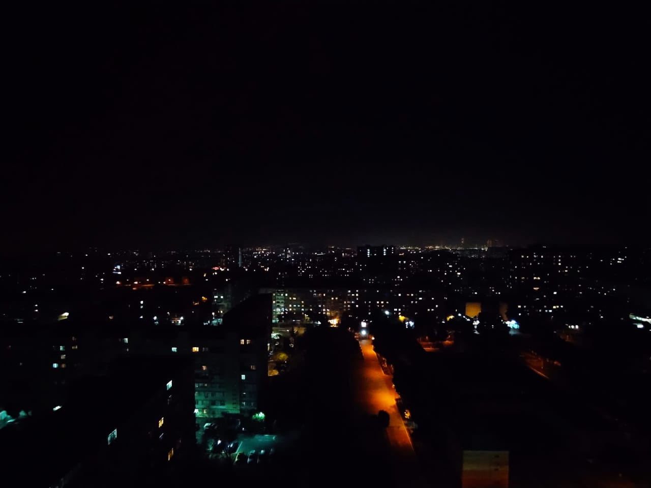 Xətai rayonu Məzahir Rüstəmov küçəsi Əhmədli metrosuna 9-10