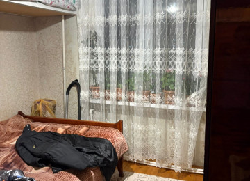 Bakıxanov qəs. ASAN xidmətin yani 271 nli məktəbin yanında