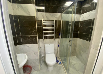 145.000 Azn....Nizami rayonu Qara Qarayev metrosuna 7-8