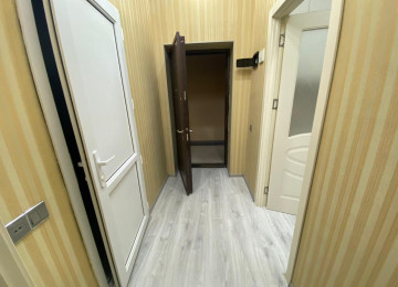 145.000 Azn....Nizami rayonu Qara Qarayev metrosuna 7-8