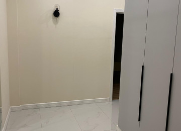 Masazirda Duz Golu menzereli 105 k.v sahesi olan 3 otaqli