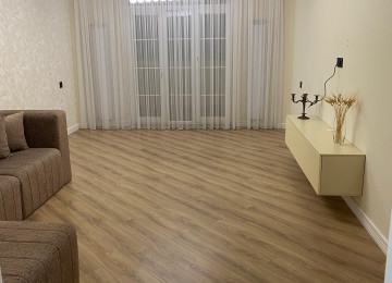 Masazirda Duz Golu menzereli 105 k.v sahesi olan 3 otaqli