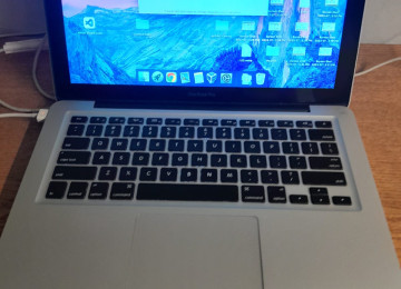 Salam dostlar.Təcili Yaxşı vəziyyətdə Macbooklar satılır.