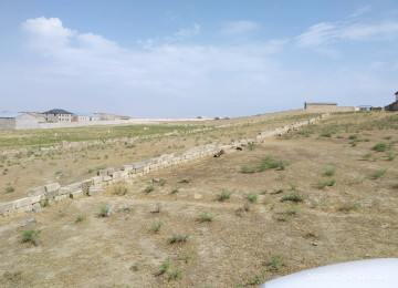 Təklifi Masazır və Saray qəsəbələrinin arasında, "Duz gölü"
