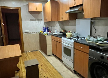 Elmlər metrosuna 6 dəqiqəlik piyada məsafədə evə 1 nəfər